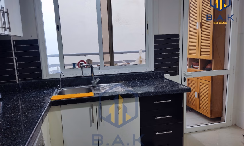 Apartment for sale with terrace Apartment for sale with terrace