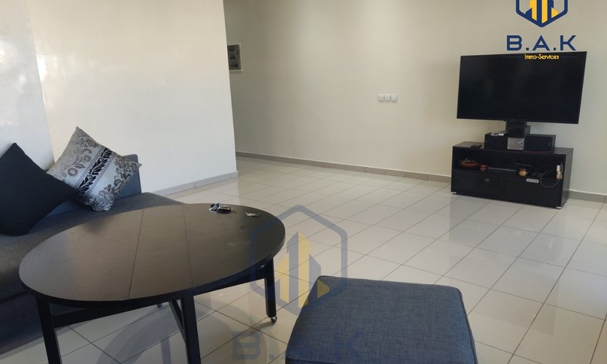 Apartament de vânzare cu terasă - view 3