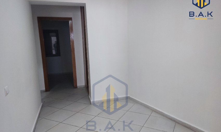 Apartament de închiriat cu terasă - view 8