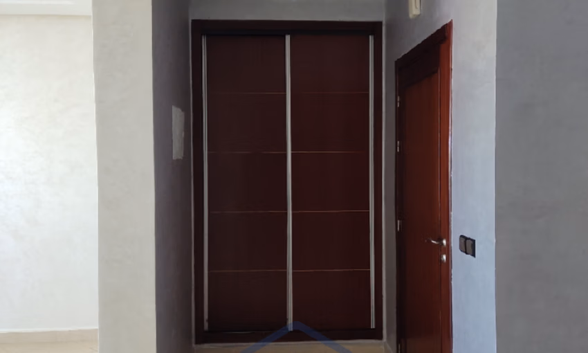 Apartamento en venta con balcón - view 4