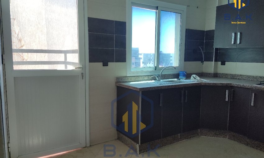 Apartamento à venda com varanda - view 11