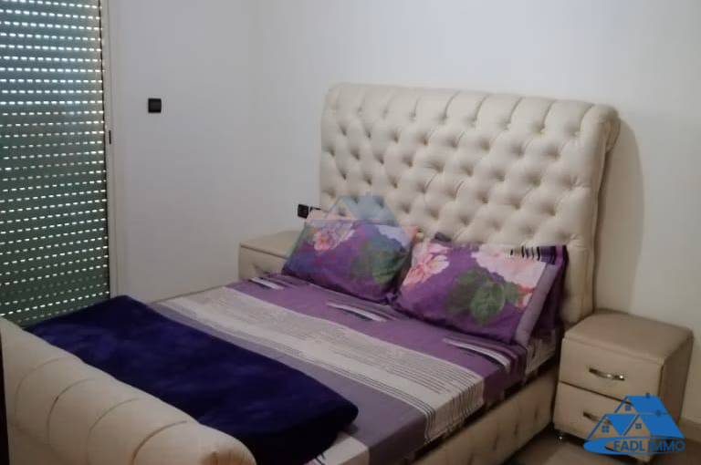 Appartement à vendre avec balcon au premier étage