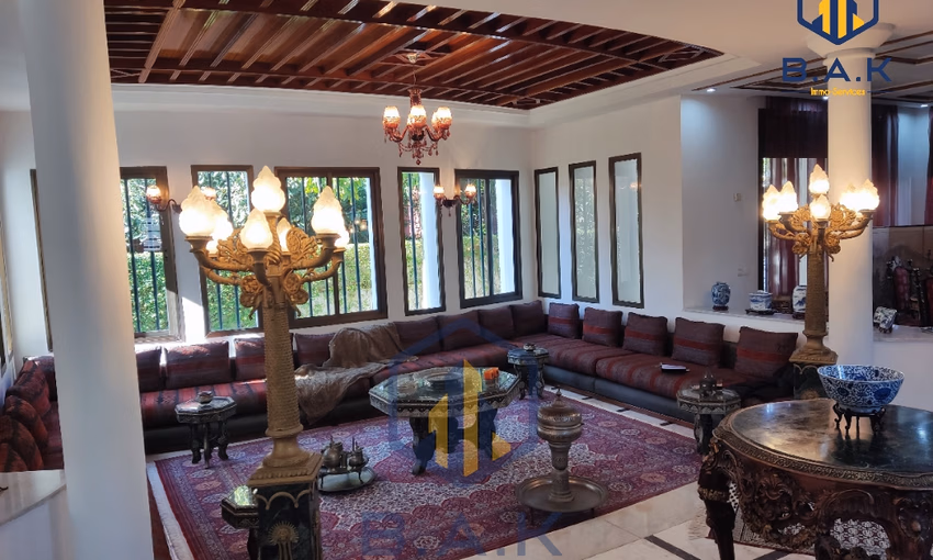 Villa à vendre avec terrasse et deux étages - view 9