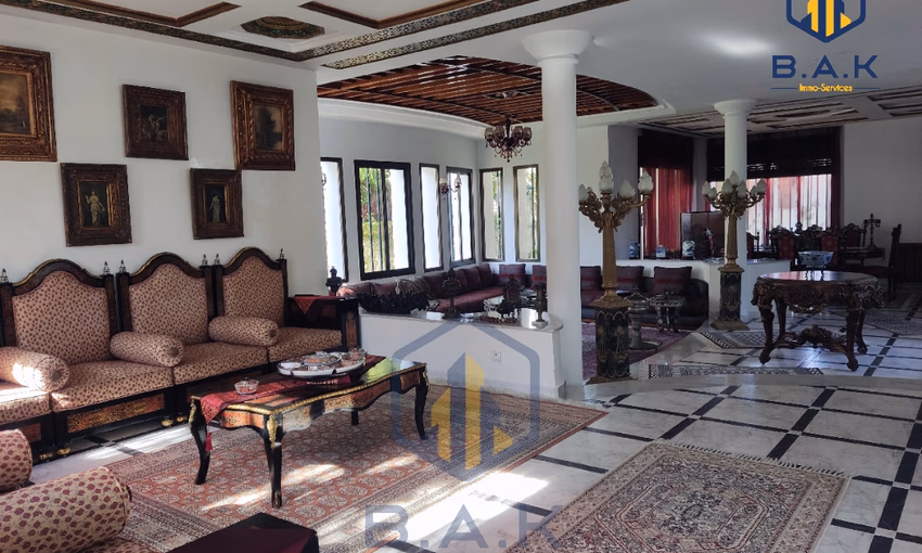 Villa à vendre avec terrasse et deux étages - view 8