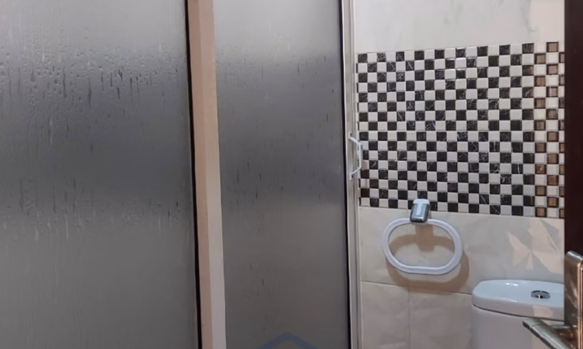 منزل للبيع مع تراس و طابقين