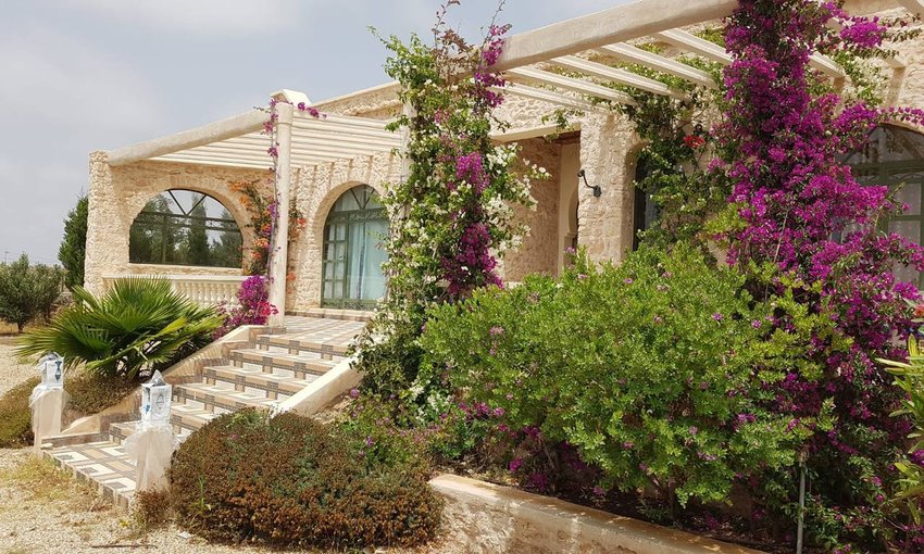 Dream Villa with 3 Bedrooms and Pool! - view 4