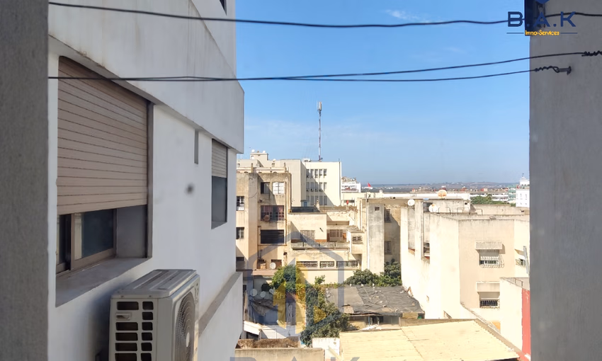 Apartment for rent with balcony