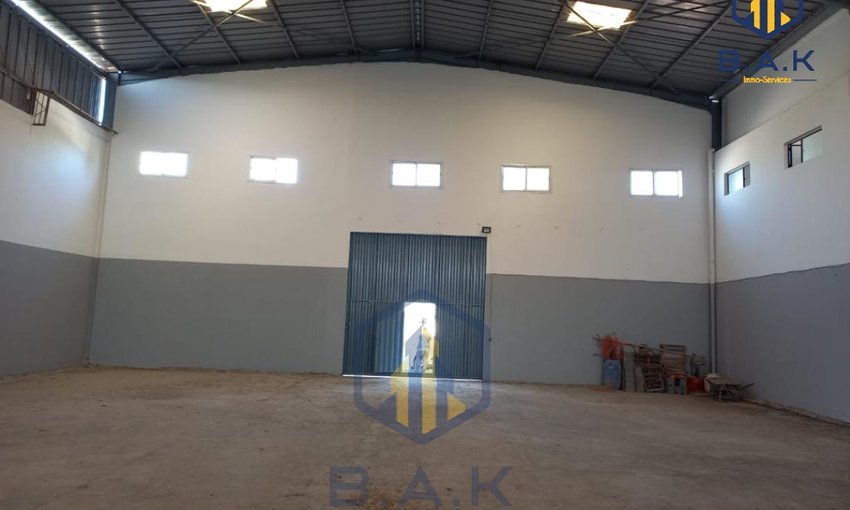 Spatiu industrial de vânzare cu parcare - view 10