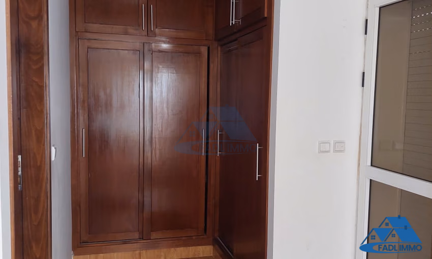 VENTA CHIC VILLA EN EL BARRIO GOLF KENITRA