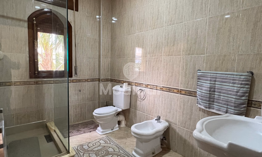 Villa for buy with terrace