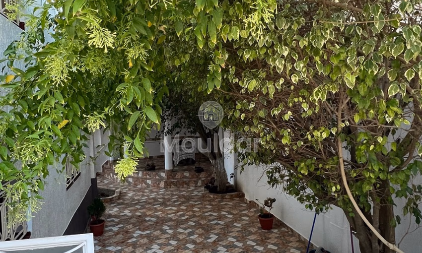 فيلا للشراء مع تراس فيلا للشراء مع تراس