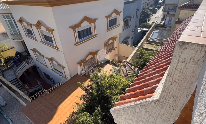 فيلا للشراء مع تراس فيلا للشراء مع تراس