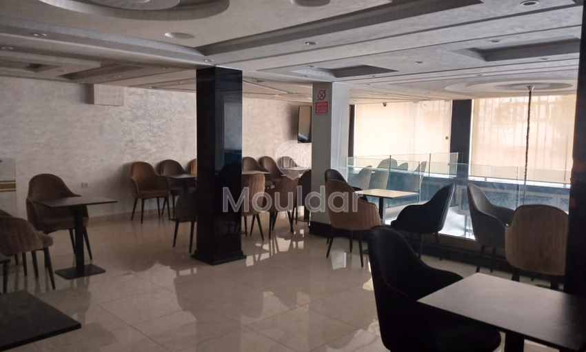 Commercial property for buy with terrace