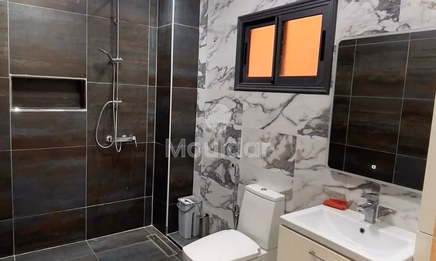 Casa en compra y dos pisos Casa en compra y dos pisos