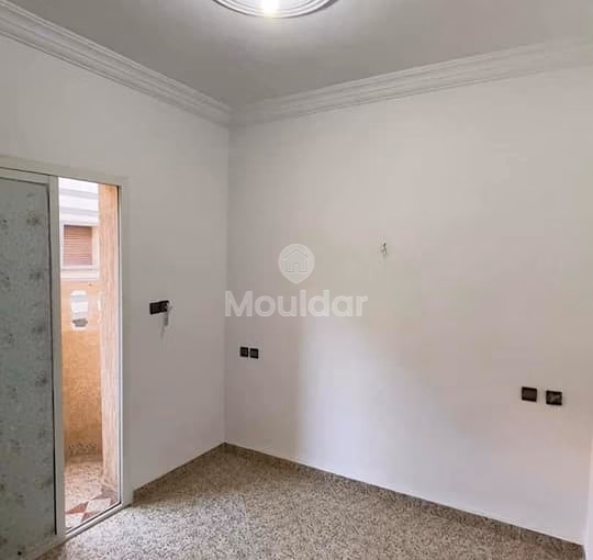 Casa en compra y dos pisos Casa en compra y dos pisos