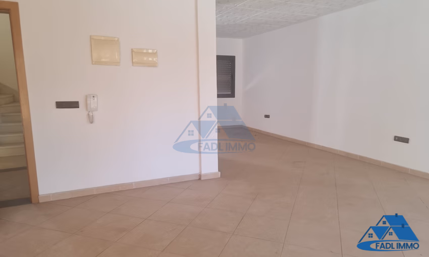 Bureau à vendre au premier étage