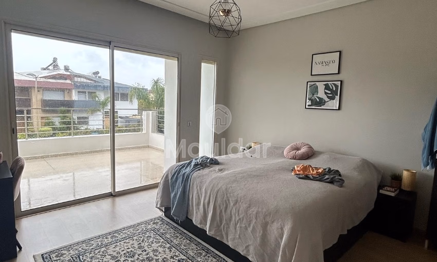 فيلا للإيجار مع مسبح