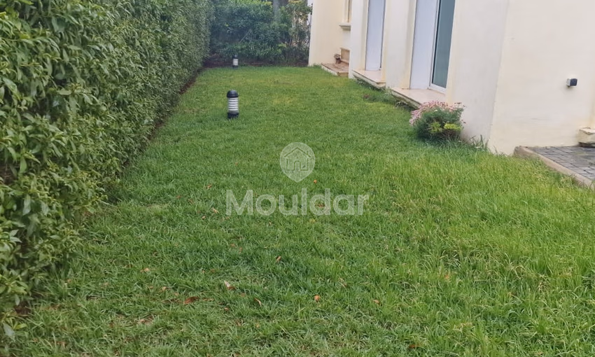 فيلا للإيجار - 4 غرف نوم، 450 م²