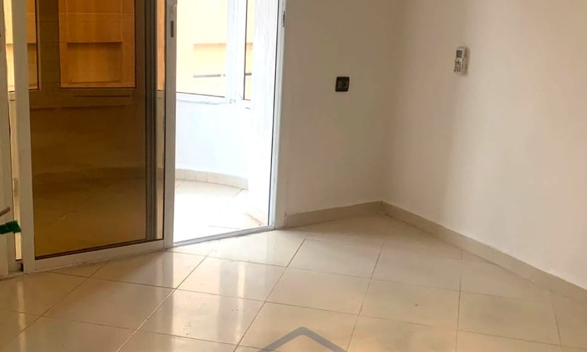 Apartamento à venda com varanda - view 9