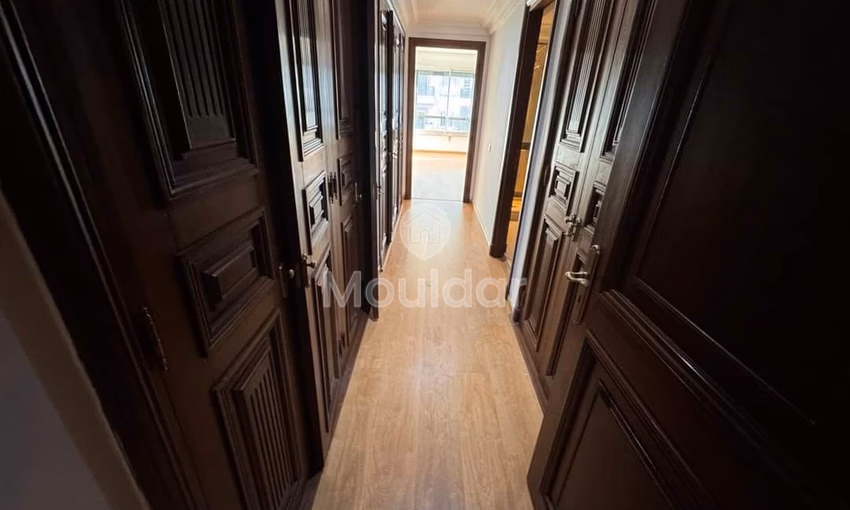 Apartamento en venta - 3 habitaciones, 200 m²