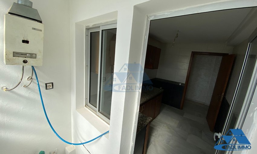 Appartement à vendre avec balcon - view 2