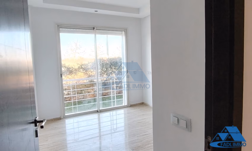Terası olan kiralık daire - view 4