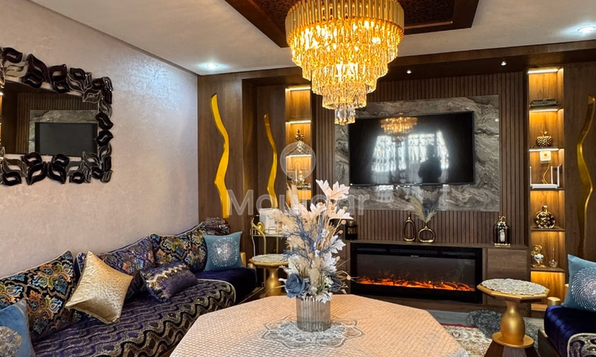 شقة للشراء مع تراس في الطابق التاسع