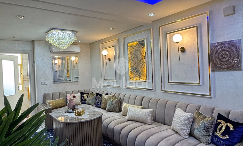 شقة للشراء مع تراس في الطابق التاسع