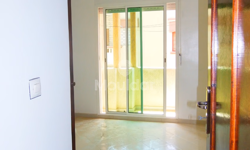 Appartement à achat avec balcon au deuxième étage