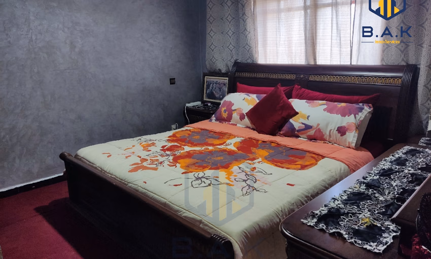 منزل للبيع مع تراس و طابقين منزل للبيع مع تراس و طابقين