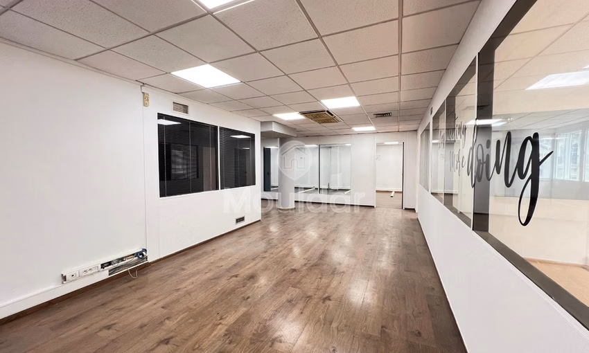 Oficina en alquiler en Casablanca, sector Gauthier, 5 habitaciones.