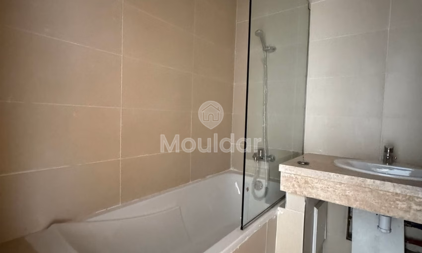 Appartement à achat avec balcon au premier étage Appartement à achat avec balcon au premier étage