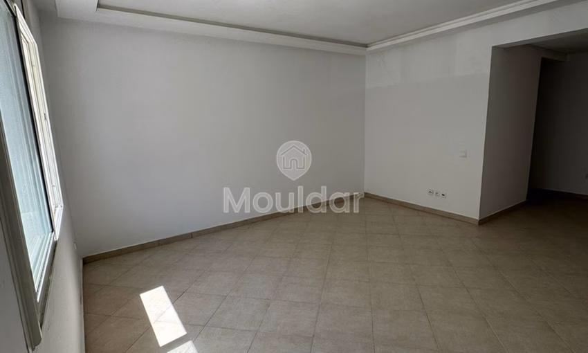 Appartement à achat avec balcon au premier étage Appartement à achat avec balcon au premier étage