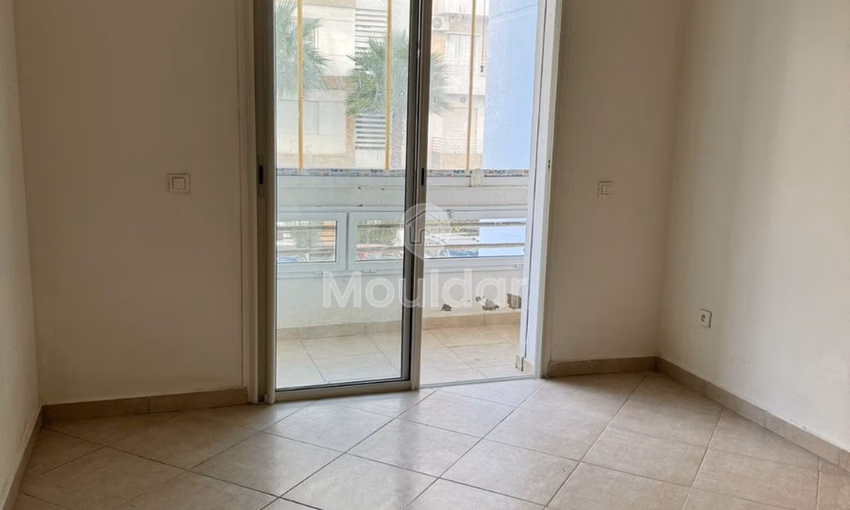 Appartement à achat avec balcon au premier étage