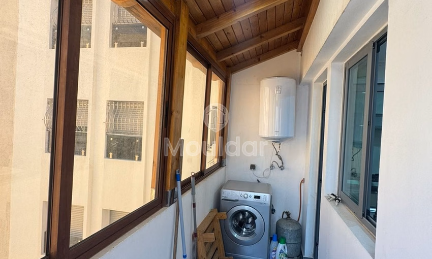 Apartment for rent with terrace