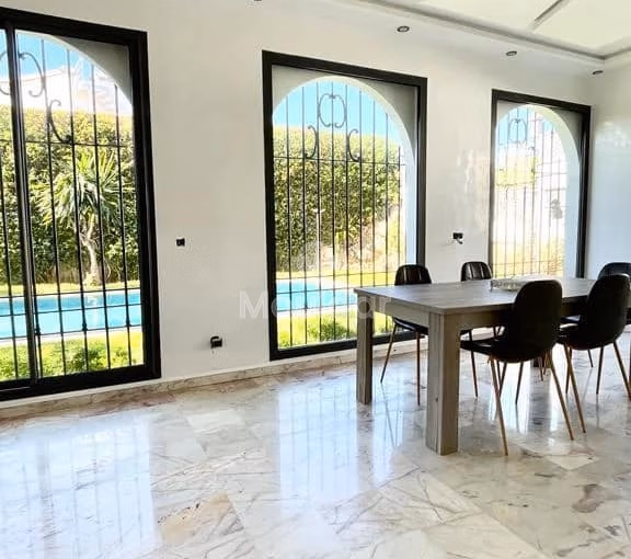 Villa à achat avec piscine