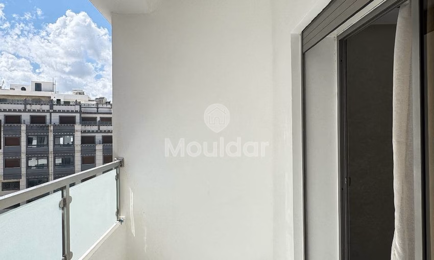 Apartamento en alquiler con balcón