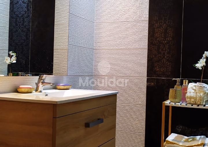 فيلا للشراء مع مسبح