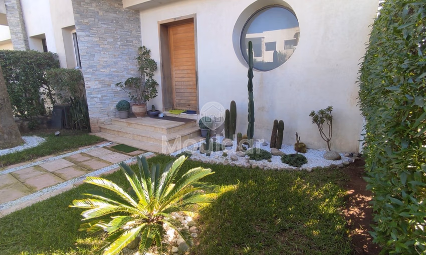 فيلا للشراء مع مسبح فيلا للشراء مع مسبح