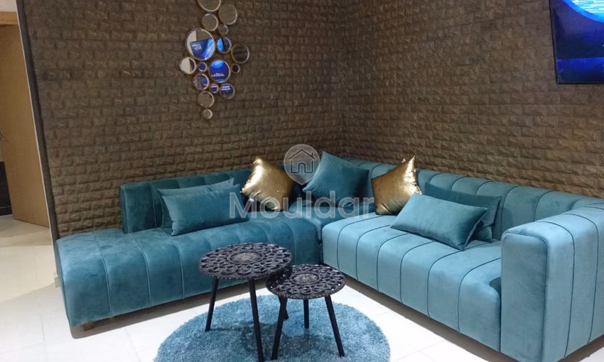 شقة للبيع في الطابق الثالث