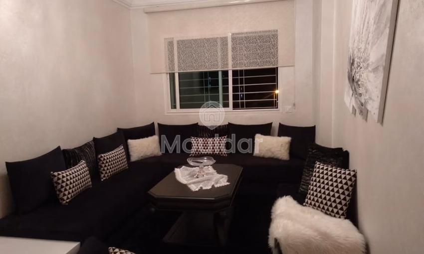 شقة للبيع في الطابق الثالث