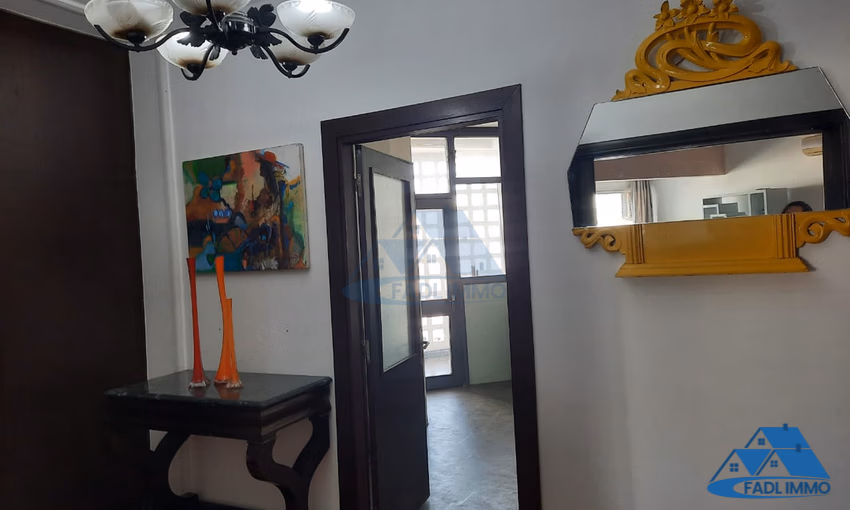 Appartement à louer au troisième étage