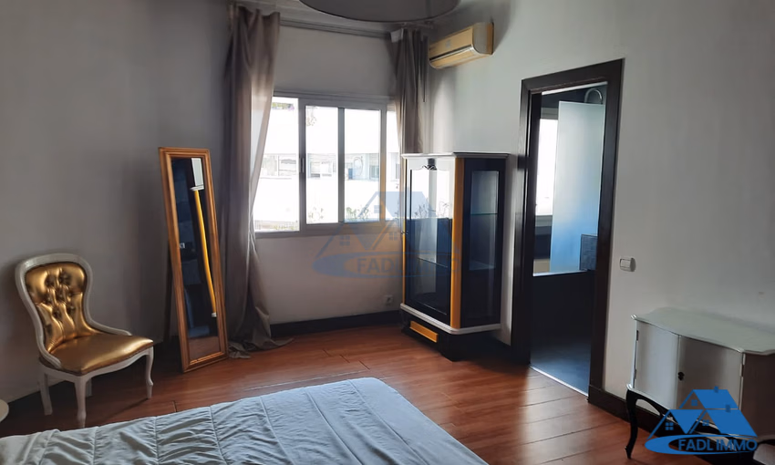 Appartement à louer au troisième étage