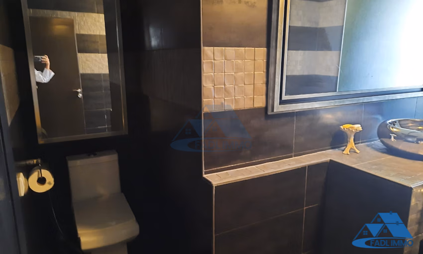 Appartement à louer au troisième étage