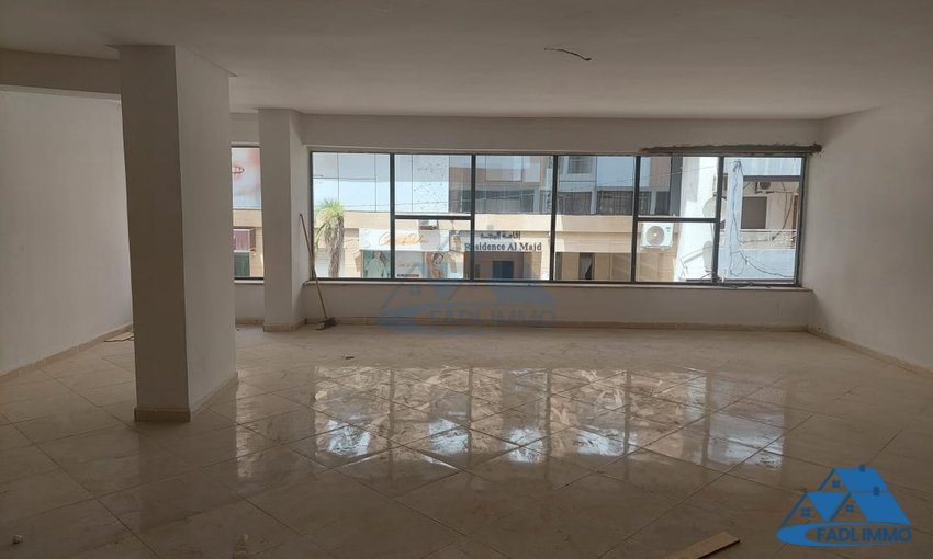 Bureau à vendre au premier étage