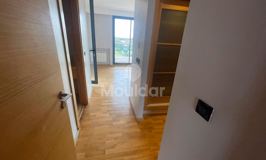 Apartamento en venta en Bouskoura, Green Town, 3 habitaciones, 130 m².