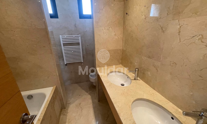 Apartamento en venta en Bouskoura, Green Town, 3 habitaciones, 130 m².