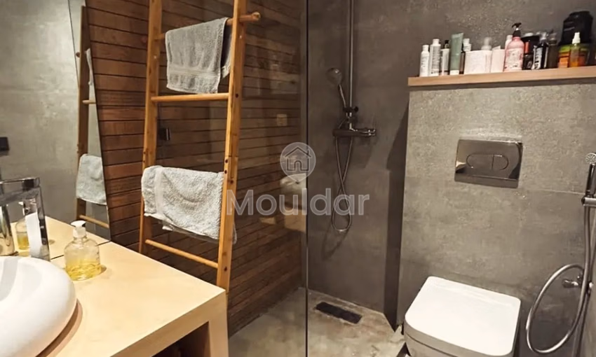 Studio for rent with parking on the ground floor