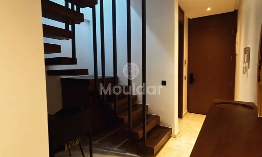 Studio for rent with parking on the ground floor