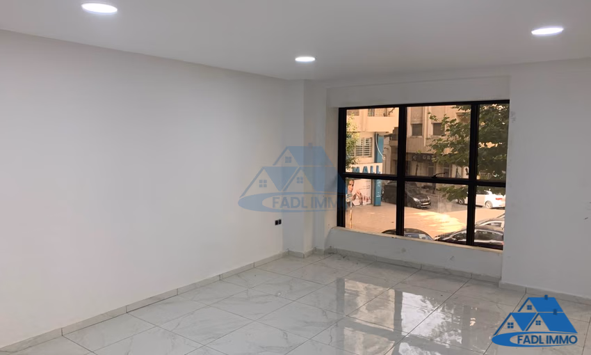 Bureau à vendre au premier étage